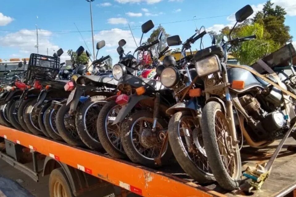 Apreensões de moto pela Polícia Militar em Aparecida