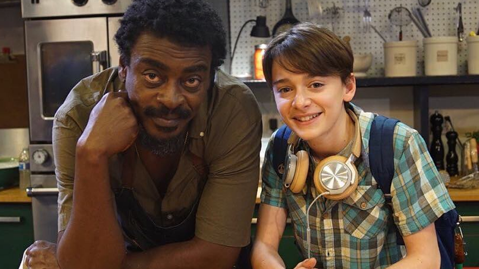 Filme com Seu Jorge e astro de 'Stranger Things' estreará dia 5 de agosto