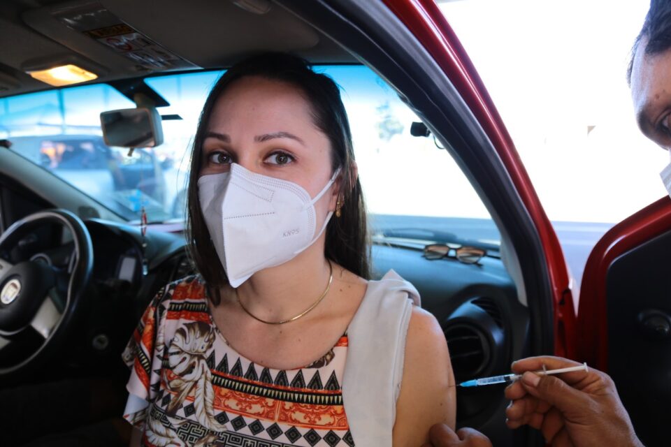 Aparecida amplia vacinação para pessoas com idade a partir de 30 anos (Foto: (Enio Medeiros/SecomAparecida)