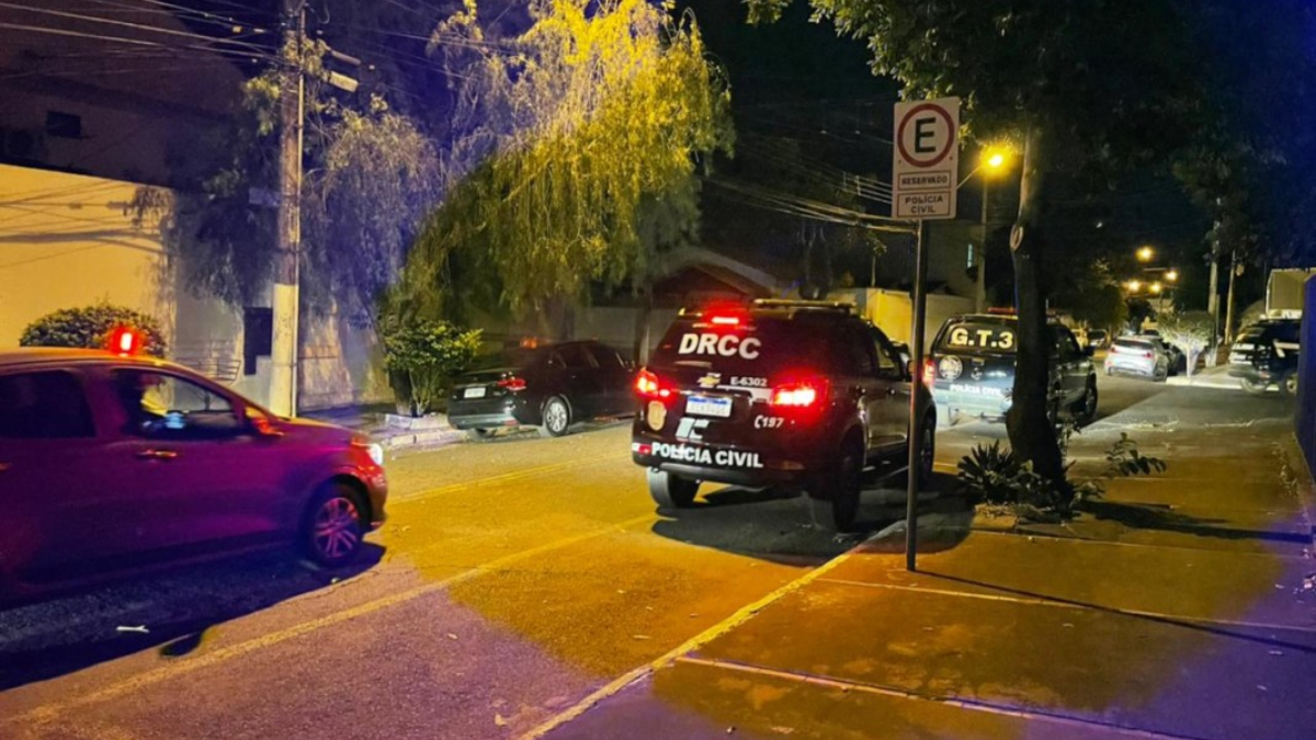 Suspeitos de golpe do novo número no DF são presos em Aparecida (Foto: Divulgação/PC)