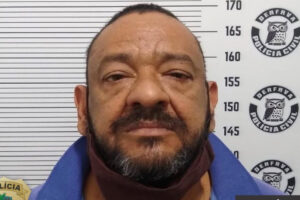 Homem usa documento falso para sacar auxílio emergencial. Ele foi preso na cidade de Hidrolândia e é investigado por estelionato. (Foto: Divulgação/PC)