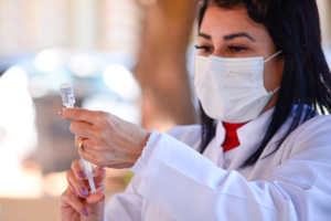 Covid-19 Brasil passa da marca de 570 mil mortes