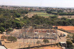 Após 2 horas, Enel restabelece energia em bairros de Goiânia