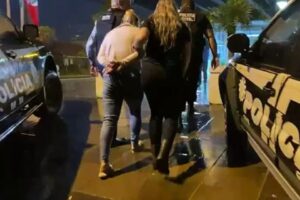 Mãe é suspeita de dopar e torturar filho de 6 anos com fogo: 'Quase matei'