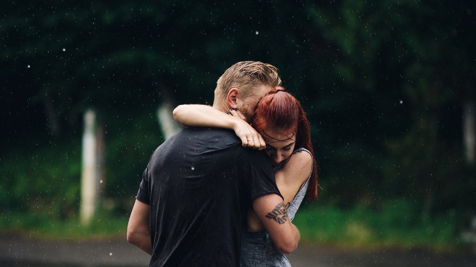 Apelo por distanciamento social, uma das faces mais amargas da pandemia, retornou ao país, assim como o home office