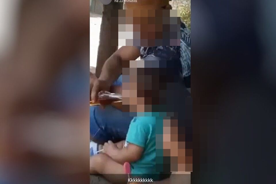 Mulher grava marido colocando garrafa de cerveja na boca do filho de 11 meses, em Goiânia