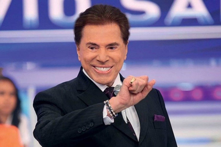 Silvio Santos está na UTI com Covid-19, diz colunista Fábia Oliveira
