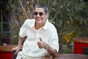 Celebridades desejam melhoras para Zeca Pagodinho