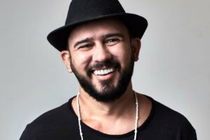 Bráulio Bessa comanda ação digital especial de Dia dos Pais no Flamboyant Shopping