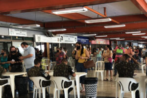 Procura por 2ª dose na área I da PUC é grande