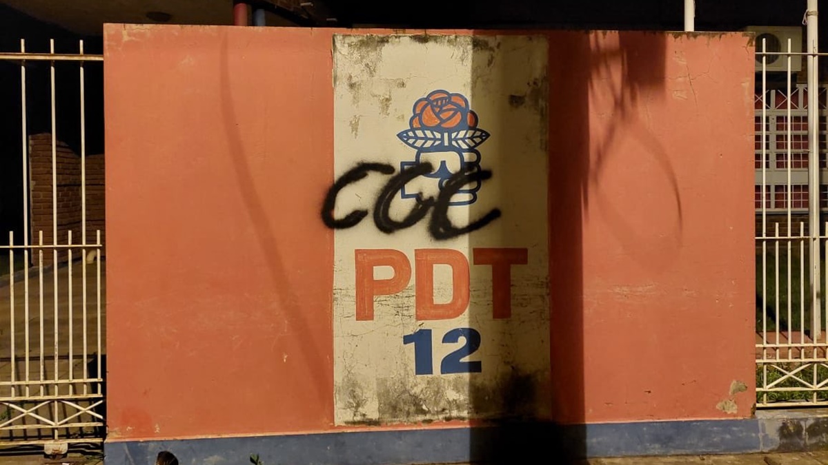 Sede do PDT no RS é pichada no fim de semana
