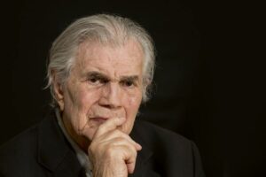 Cinzas de Tarcísio Meira serão jogadas em fazenda da família, em Porto Feliz