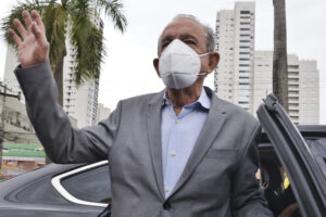 Internação de Iris gera comoção no cenário político goiano