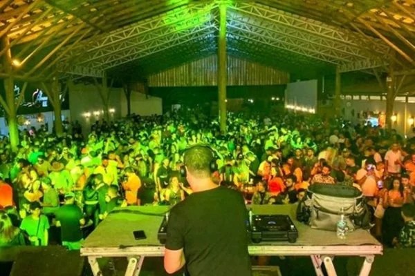 Evento sertanejo em Caldas Novas (Foto: Reprodução/Instagram)