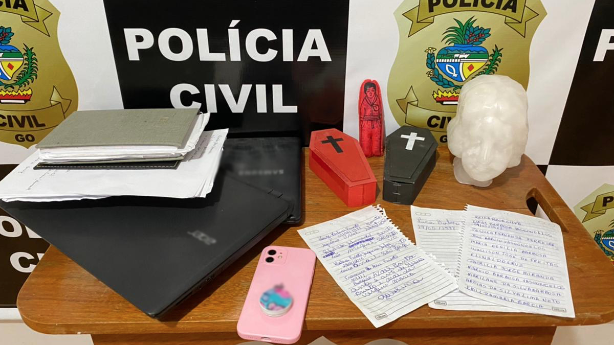 Secretária de São Simão contrata benzedeira para proteger prefeito acusado de pedofilia