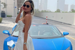 A influenciadora Laís Crisóstomo em Dubai. Mineira de Montes Claros, a mulher foi presa por suspeita de tráfico internacional de drogas. - Foto: @laiscrisostomoaguiar no instagram