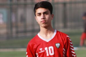 Zaki Anwari jogou na seleção de base do Afeganistão