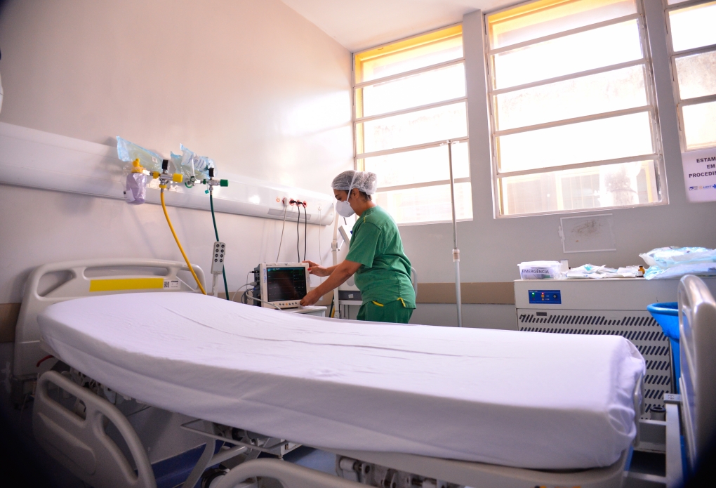 Covid-19: Brasil tem 6.456 casos e 76 mortes pela doença