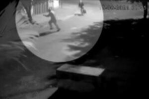 Homem esfaqueia idoso durante assalto em Trindade