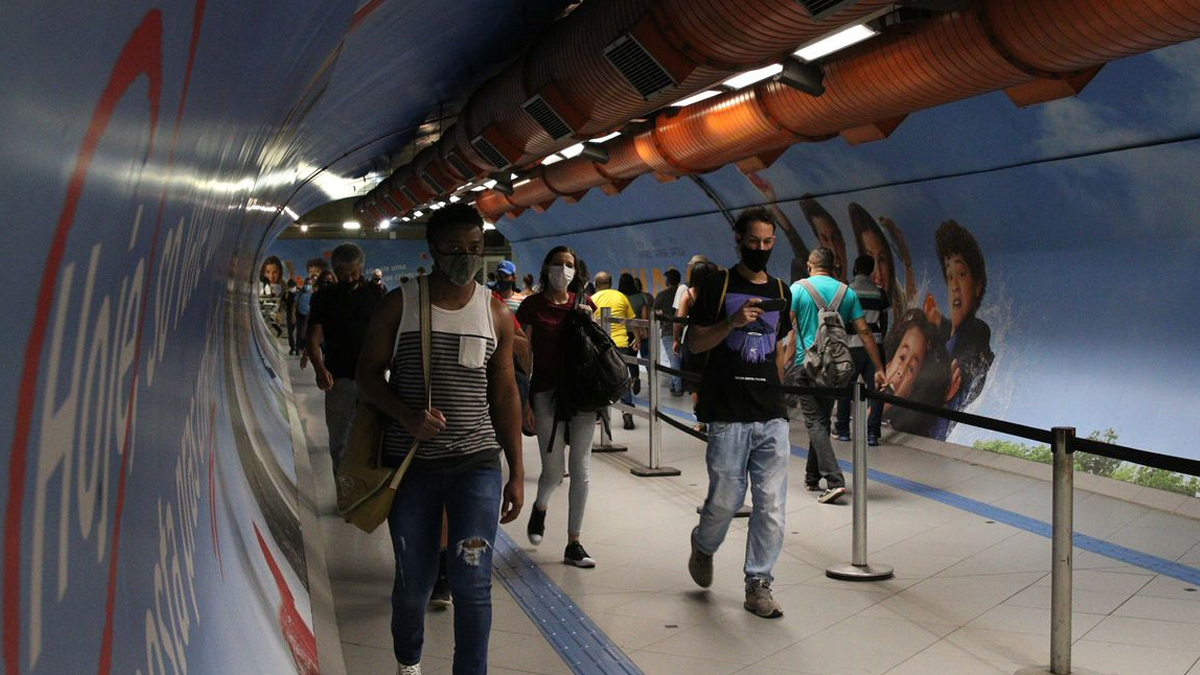 Fiocruz: mortes mantêm queda, mas Delta requer cautela