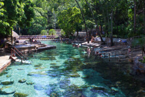 Piscina em área verde - Mais de 200 vagas de emprego. Esta é a oferta de um resort para cidades como Caldas Novas, Marzagão e Morrinhos. Veja as oportunidades