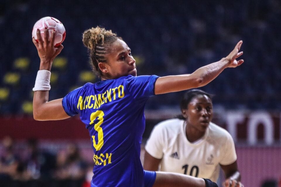 Brasil perde França handebol feminino