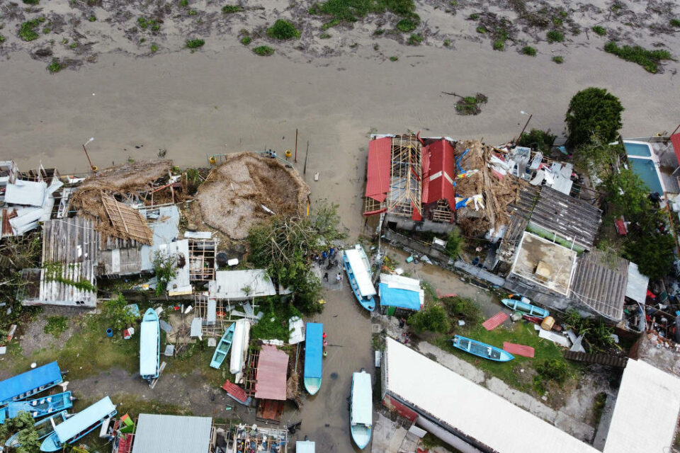 Eventos climáticos extremos deixam dezenas de mortos nos EUA e no México