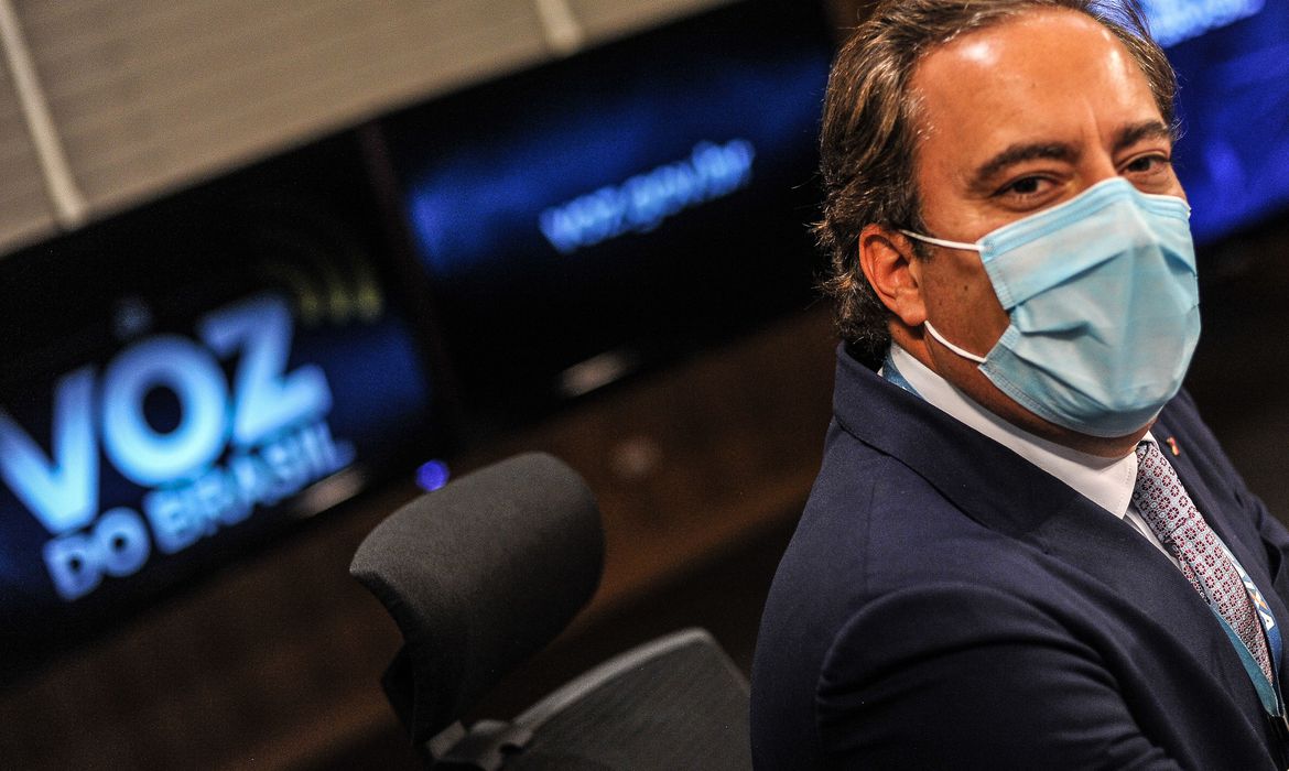 Presidente do banco afirmou que todas as regiões receberão concursados