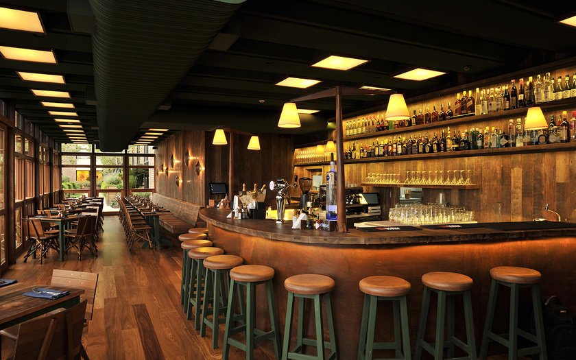 Aparecida - Exigência de cartão de vacinação estimularia retomada econômica