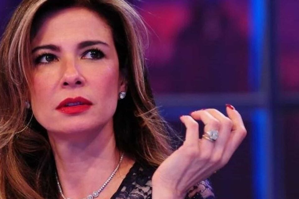 Luciana Gimenez se manifesta após ser citada em documentos de Jeffrey Epstein Apresentadora fez publicação nas redes sociais