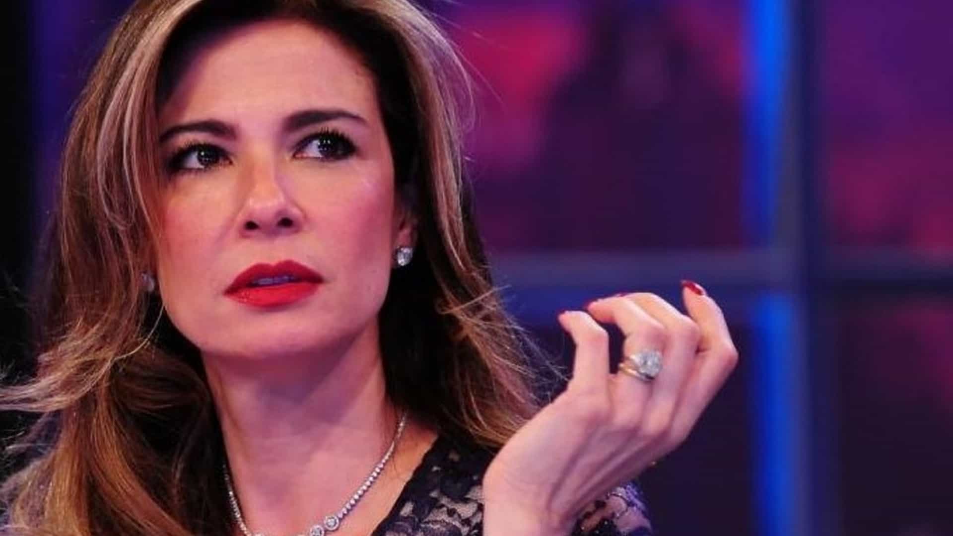 Apresentadora abriu uma caixinha de perguntas no Instagram. Luciana Gimenez se irrita ao ser perguntada se o filho é gay: veja resposta