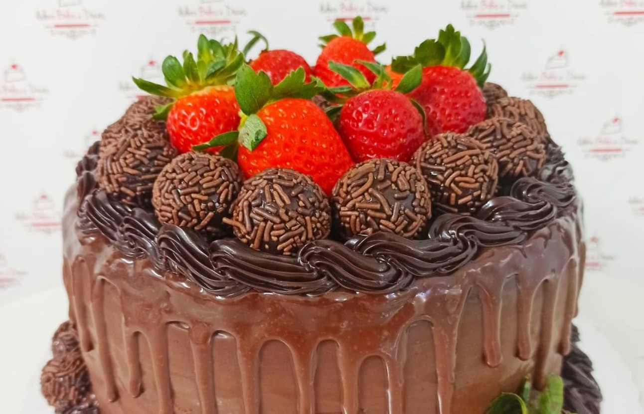 Adoro Bolos e Doces é opção para comprar bolos em Aparecida de Goiânia