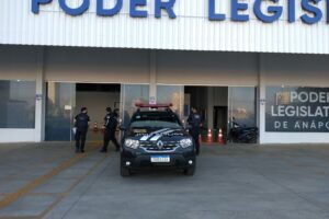 Um vereador suspeito de rachadinha em Anápolis é alvo de mandados de busca e apreensão, nesta quinta-feira (12). (Foto: divulgação/Polícia Civil)