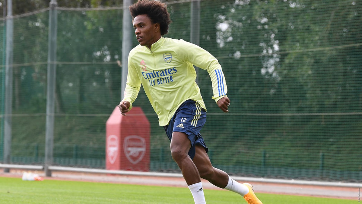 Willian treina no Arsenal