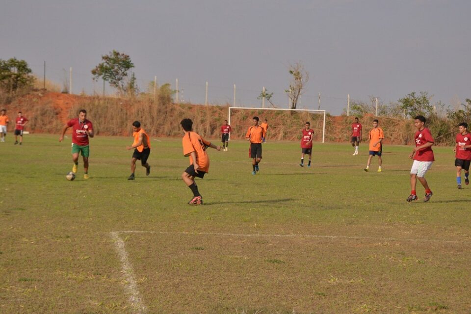 Centro Olímpico de Aparecida de Goiânia - Jogo de futebol