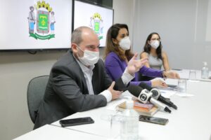 Prefeitura afirma que 96,9% dos processos são feitos com licitação