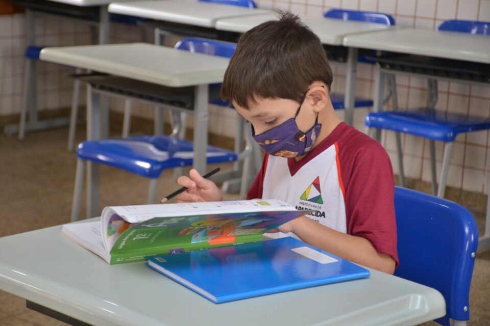 Aprendizado é desafio em retorno às aulas presenciais, em Aparecida (Foto: Claudivino Antunes/SecomAparecida)