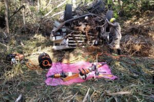 Um acidente deixou duas pessoas mortas na BR-153, em Uruaçu, na região Norte de Goiás, no último sábado (28).