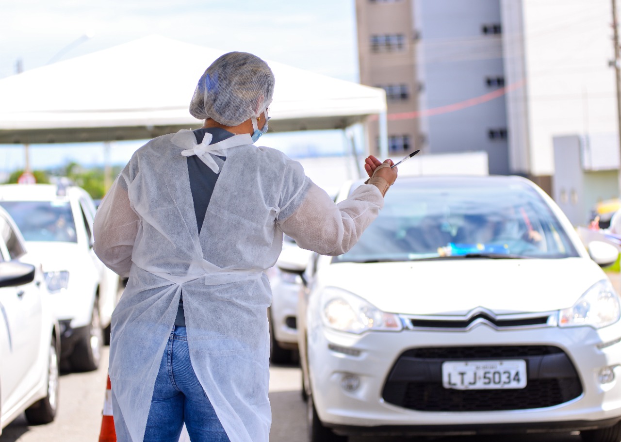 Veja como está vacinação contra Covid em Goiânia hoje. A Prefeitura liberou 2 mil senhas para pessoas com 31 anos. (Foto: Jucimar de Sousa/Mais Goiás)