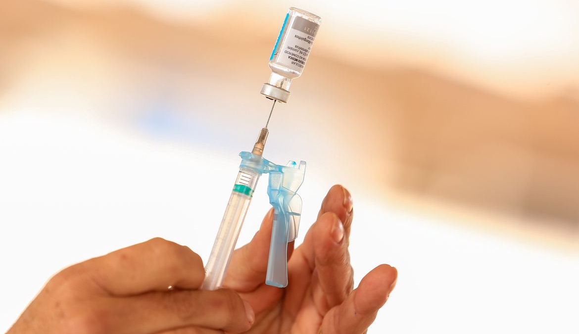 Goiânia segue com a vacinação contra Covid-19 em mais de 60 postos nesta segunda (3)