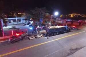 Polícia apreende R$ 2.1 milhões em cigarros contrabandeados em Santa Rita do Araguaia