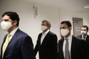 Francisco Maximiliano chega no Senado