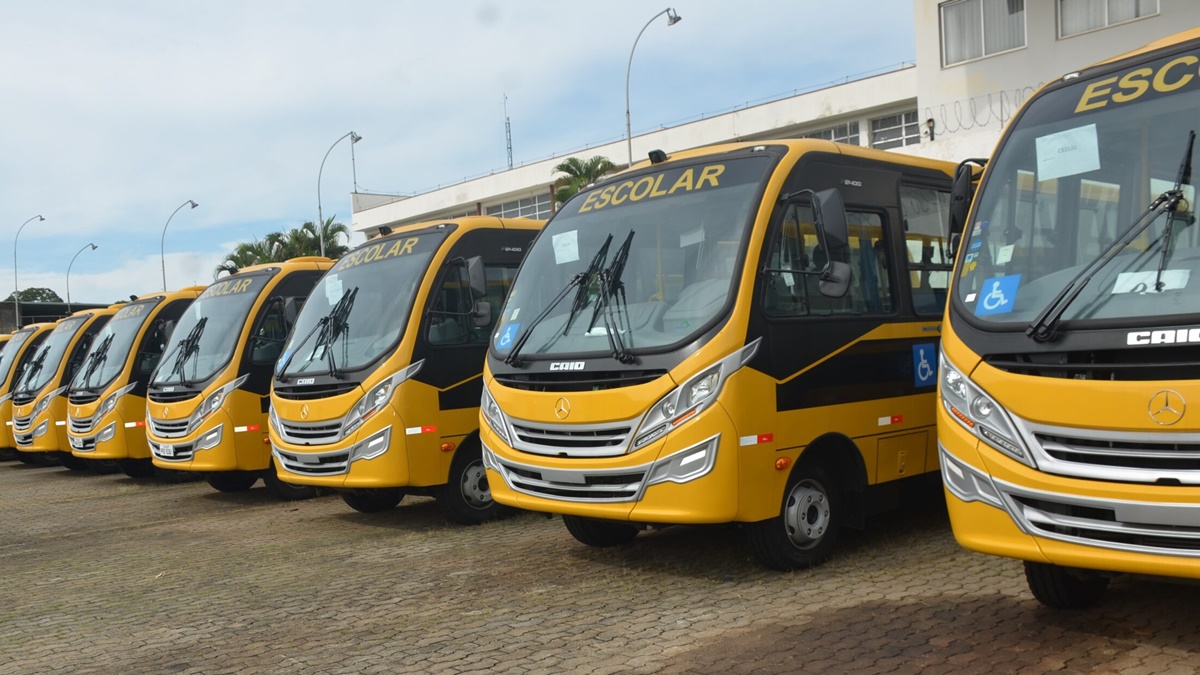 Gabinete contra Covid reforça necessidade de transporte para alunos da rede pública