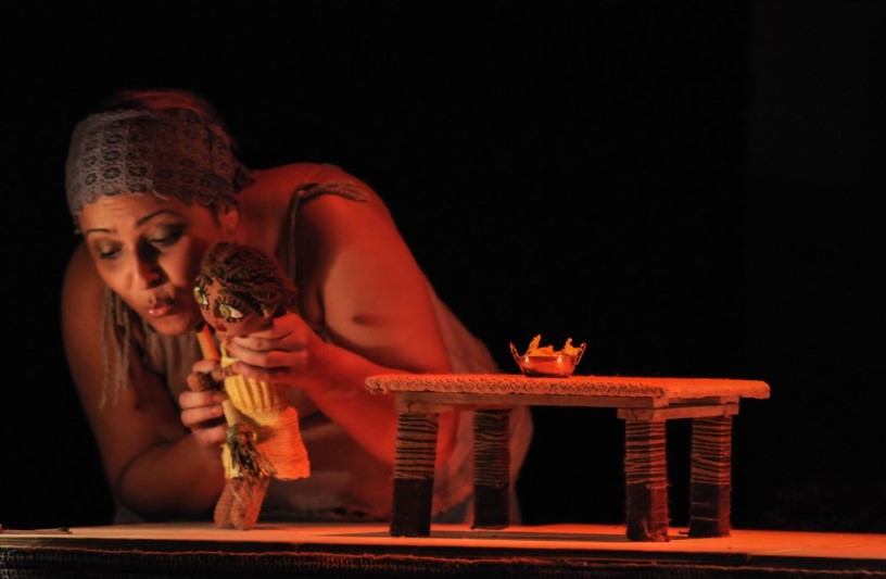 Peça "Plural", da Cia de Teatro Nu Escuro, é atração do Terça no Teatro