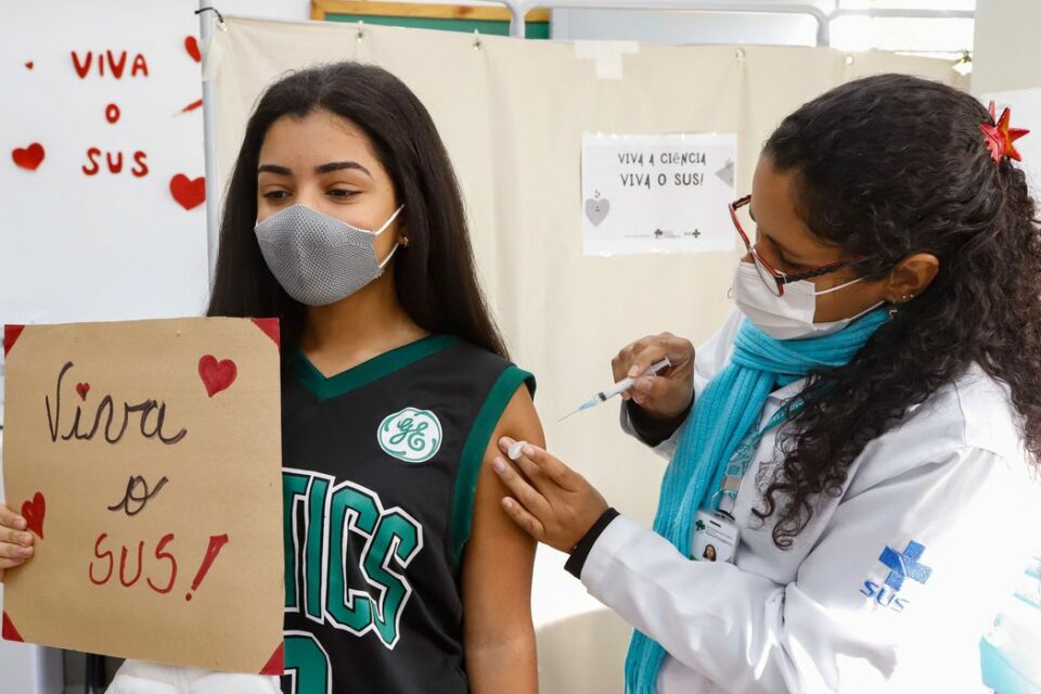 A cidade de Luziânia anunciou a vacinação contra Covid para adolescentes de 16 anos ou mais. Imunização ocorre a partir de hoje (9).(Foto ilustrativa: Cristine Rochol/PMPA)