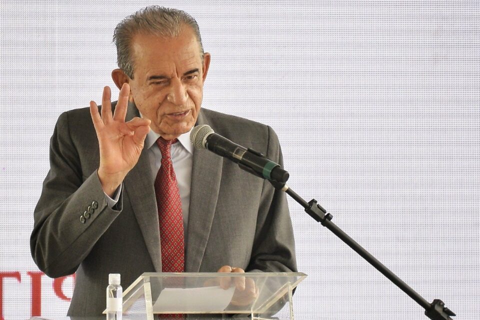 MELHORA: O ex-prefeito Iris Rezende recebe alta da UTI, mas continua internado em um quarto do Hospital Neurológico com quadro regular. (Foto: Jucimar de Sousa/Mais Goiás)