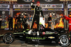Newgarden vence etapa da Indy