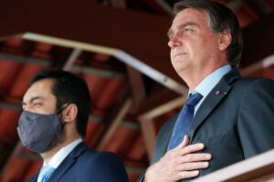 Bolsonaro diz que é possível superar inflação e desemprego com 'fé e crença'