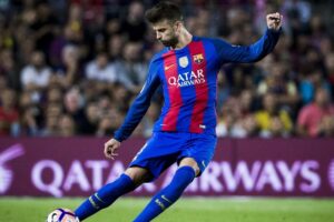 Pique durante partida pelo Barcelona