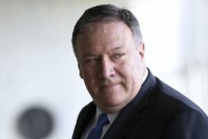 Garrafa de uísque de R$ 30 mil enviada a secretário americano desaparece